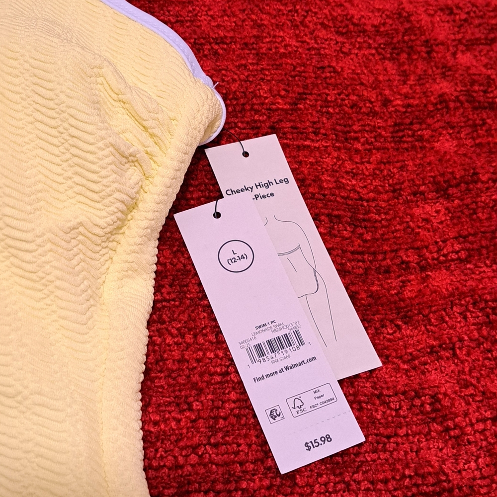 Lemon Textured High-Leg Swimsuit - Picture 2 of 4